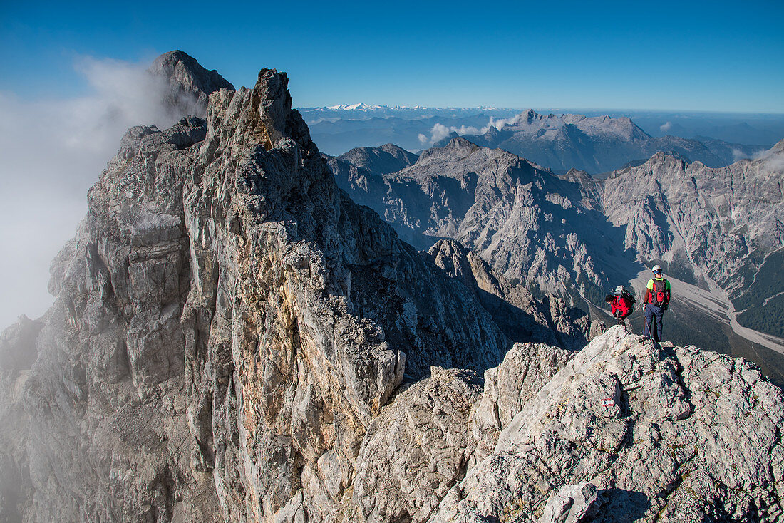 Climber at Watzmanngrat, view to the southern tip of Watzmann, Berchtesgaden Alps, Berchtesgaden, Germany