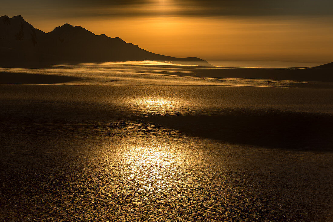 Abendsonne über dem Patagonischen Eisfeld (Camp de Hielo Sur), Nationalpark Los Glaciares, Patagonien, Argentinien