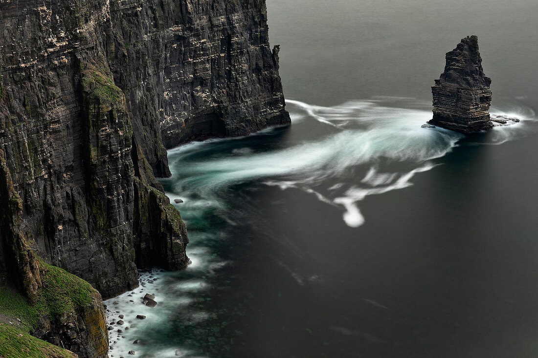 Cliffs of Moher and Breanan mor, municipality of Liscannor, country Clare, Munster province, Shannon, Ireland, Europe 