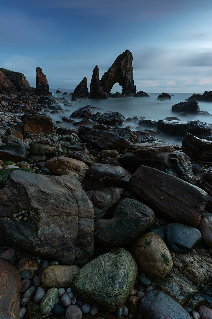 Dämmerung bei Crohy Head, Land Donegal, Provinz Ulster, Nordwesten Irlands, Irland, Europa