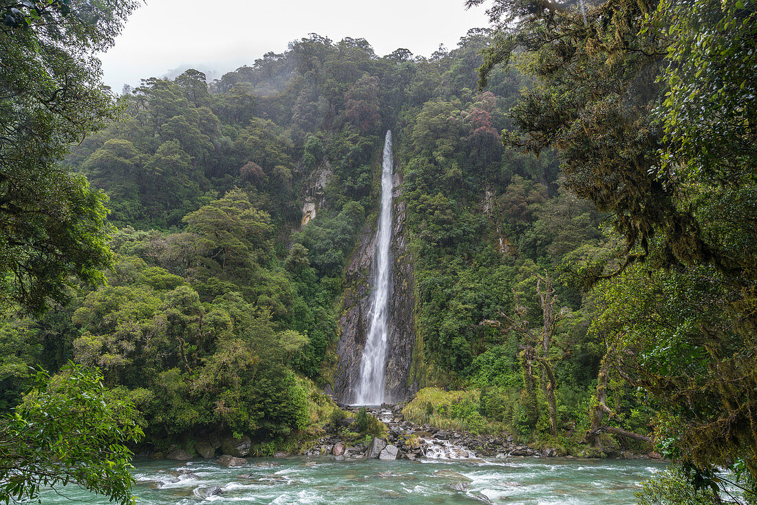 Thunder Creek Falls on a rainy day. Mount Aspiring National Park, West Coast region, South Island, New Zealand.