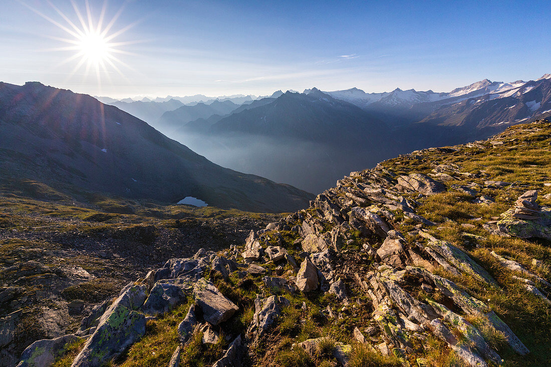 Blick ins Tal vom Peterskopfl, Ginzling, Zillertal, Tirol, Österreich