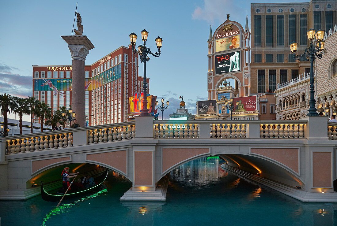 Las Vegas mit The Venetian und Hotels, Nevada, USA