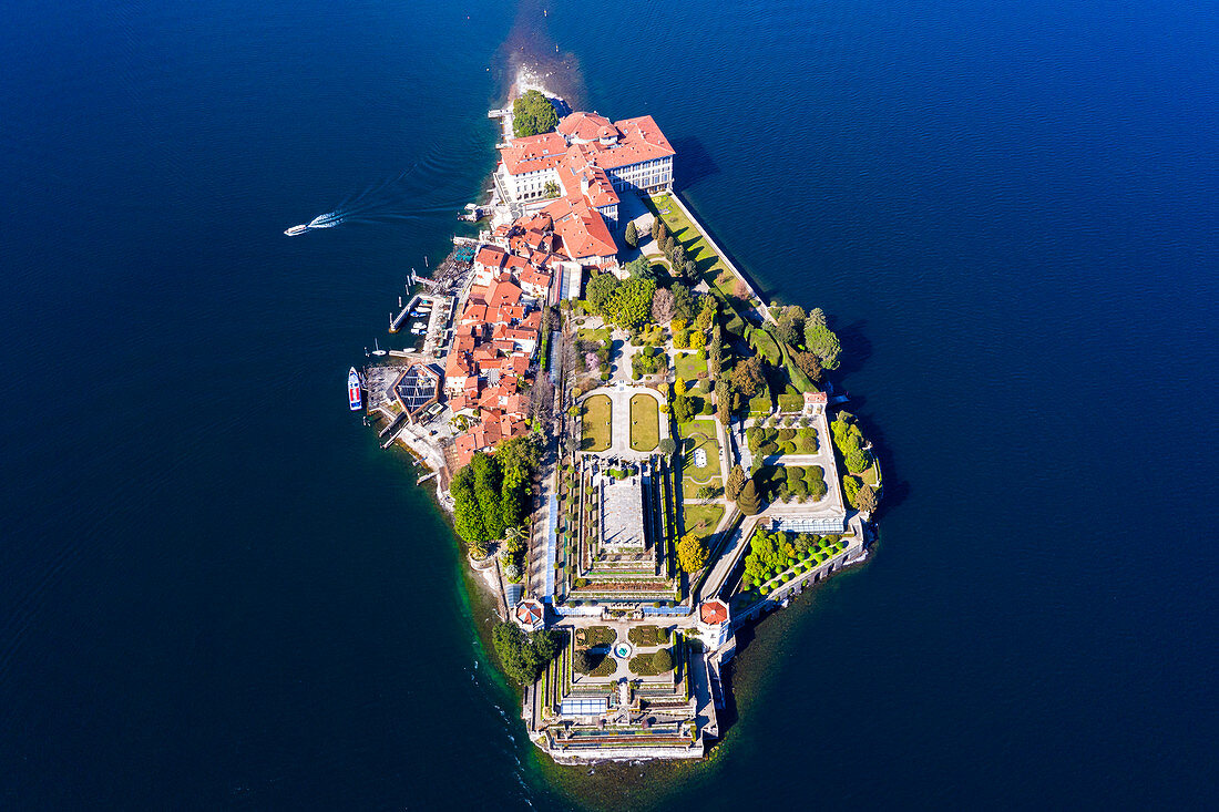 Luftaufnahme der Isola Bella, Stresa, Lago Maggiore, Piemont, Italien, Europa