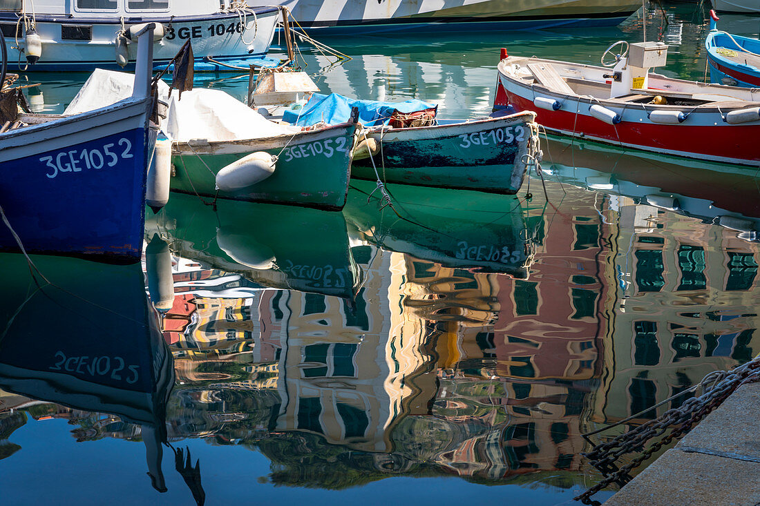 Camogli-See mit Hafen, Genua, Ligurien, Italien