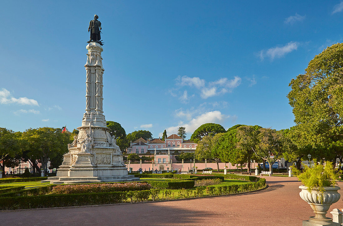 Lisboa - Belém, Column in Praca Alfonso de Albuquerque, Palácio de Belém, Rio Tejo, District Lisboa, Portugal, Europe