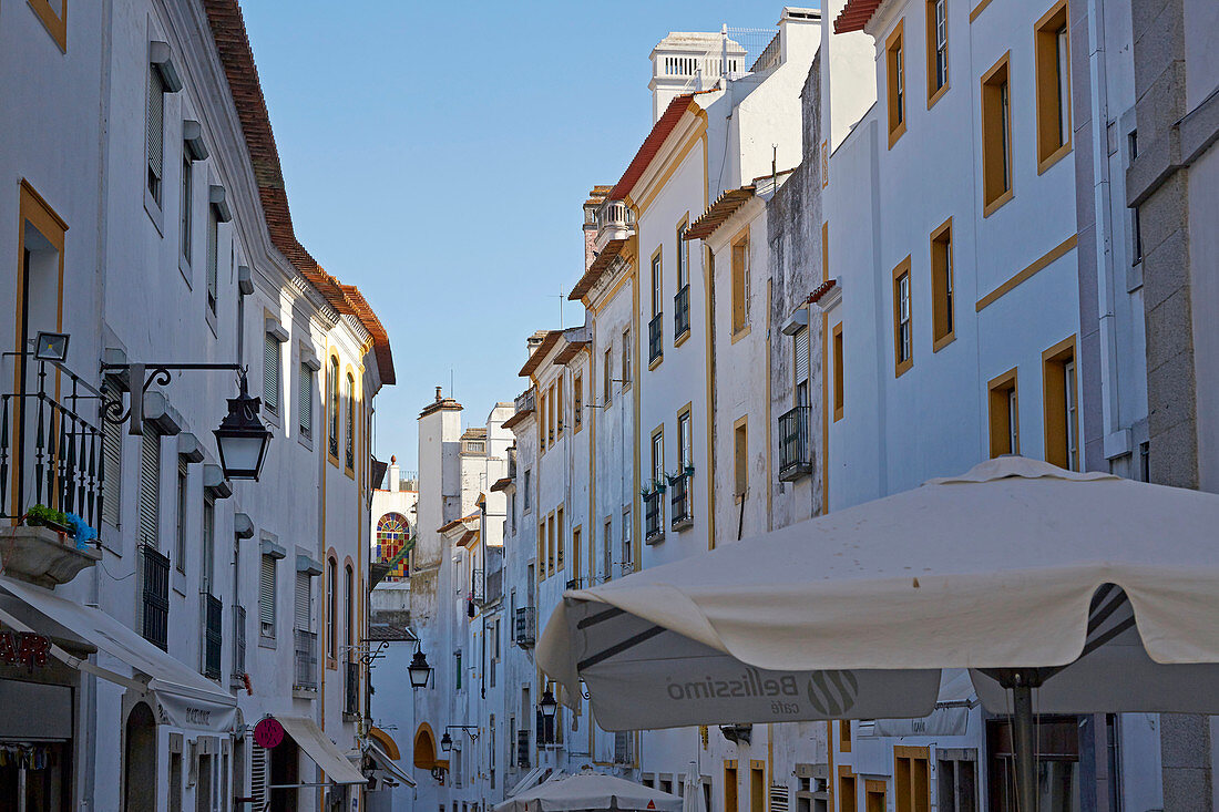 Blick in die Straße Alcárcova de Cima, Évora, Unesco Welterbe, Distrikt Évora, Alentejo, Portugal, Europa