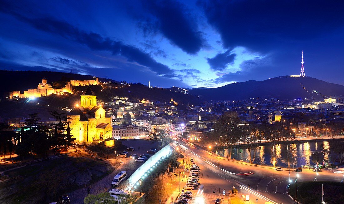 Blick am Abend vom Kopala Hotel, Tiflis, Georgien