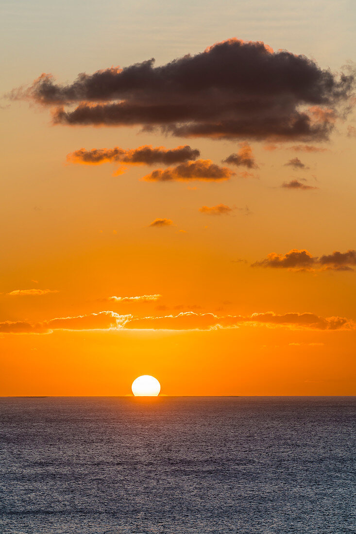 Sonnenuntergang im Meer vor Bridgetown, Barbados, Karibik, Kleine Antillen