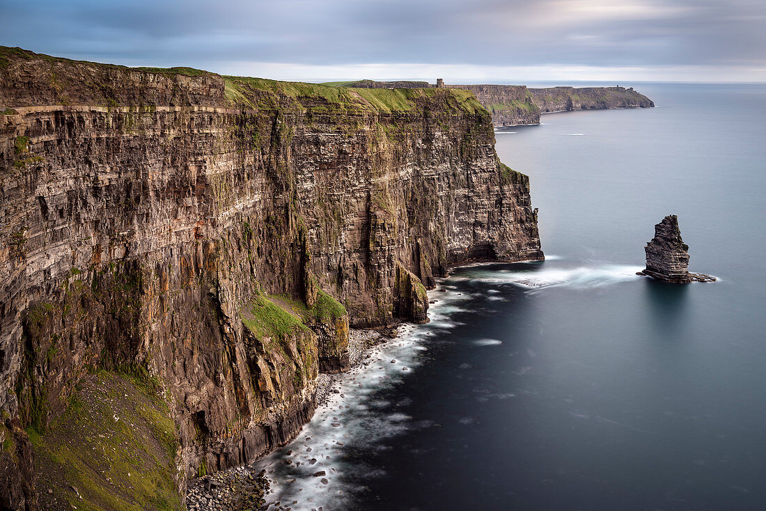 View at O´Briens Tower atop Cliffs of Moher, County Clare, Wild Atlantic Way, Ireland, Europe