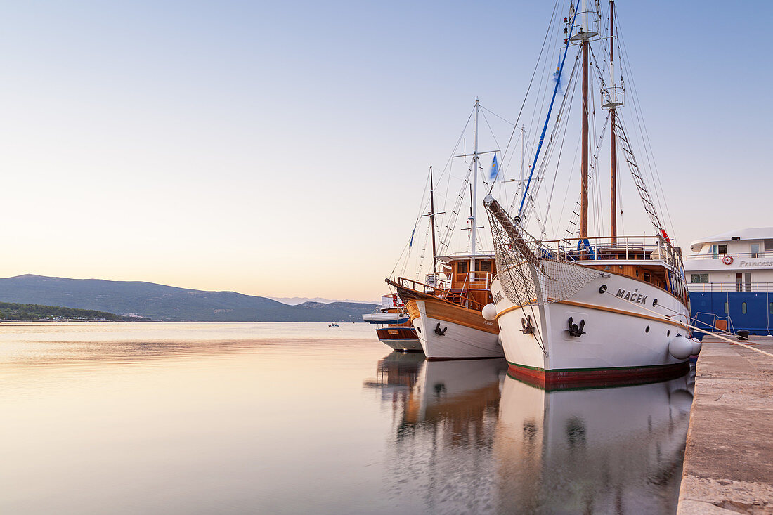 Motor sailing ship in the harbour of Krk on the island Krk, kvarner bay, Mediterranean Sea, Primorje-Gorski kotar, North Croatia, Croatia, Southern Europe, Europe