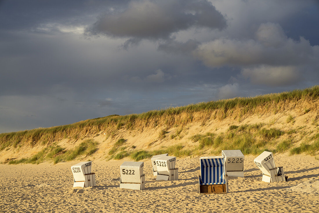 Am Strand von Rantum, Insel Sylt, Nordfriesland, Schleswig-Holstein, Norddeutschland, Deutschland, Europa