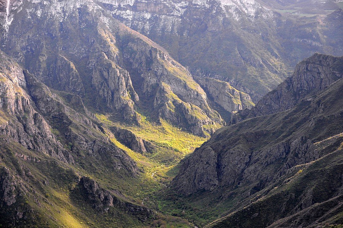 Landschaft der Worotan-Schlucht bei Goris, Süd- Armenien, Asien