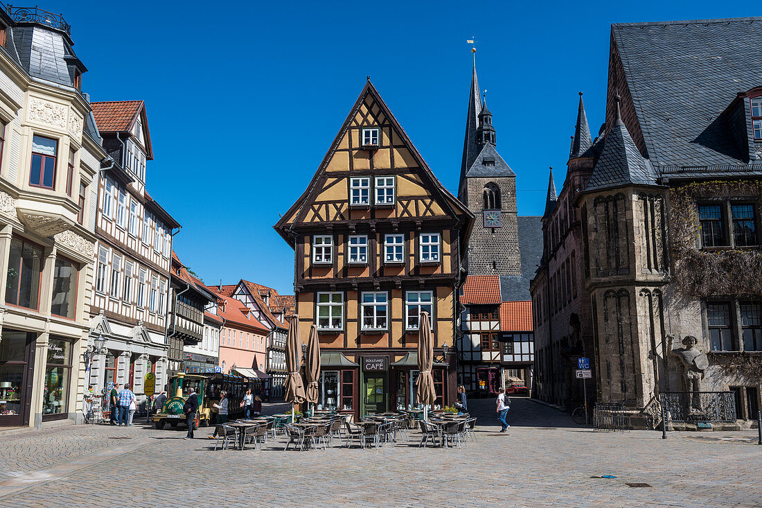 The town of Quedlinburg, UNESCO World Heritage Site, Saxony-Anhalt, Germany, Europe