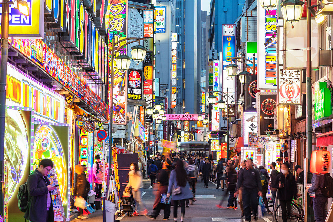 Kabukicho Neonlichtstraße, Shinjuku, Tokio, Japan, Asien