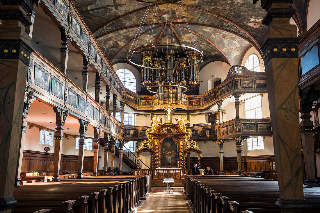 Innenraum der Dreifaltigkeitskirche nahe der Speyer-Kathedrale, Speyer, Deutschland, Europa