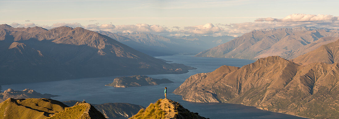 Landschaft von Roys Peak Lookout , Wanaka, Queenstown Lakes Bezirk, Otago Region, Südinsel, Neuseeland