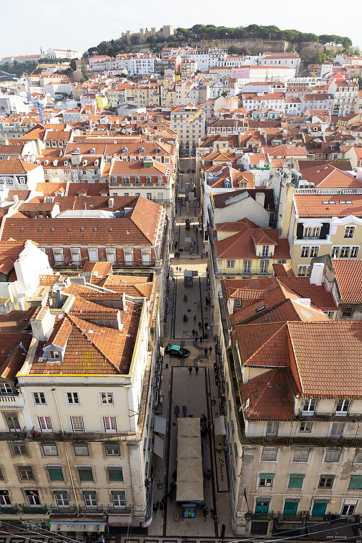 Portugal, Lissabon, erhöhte Ansicht vom Aufzug de Santa Justa