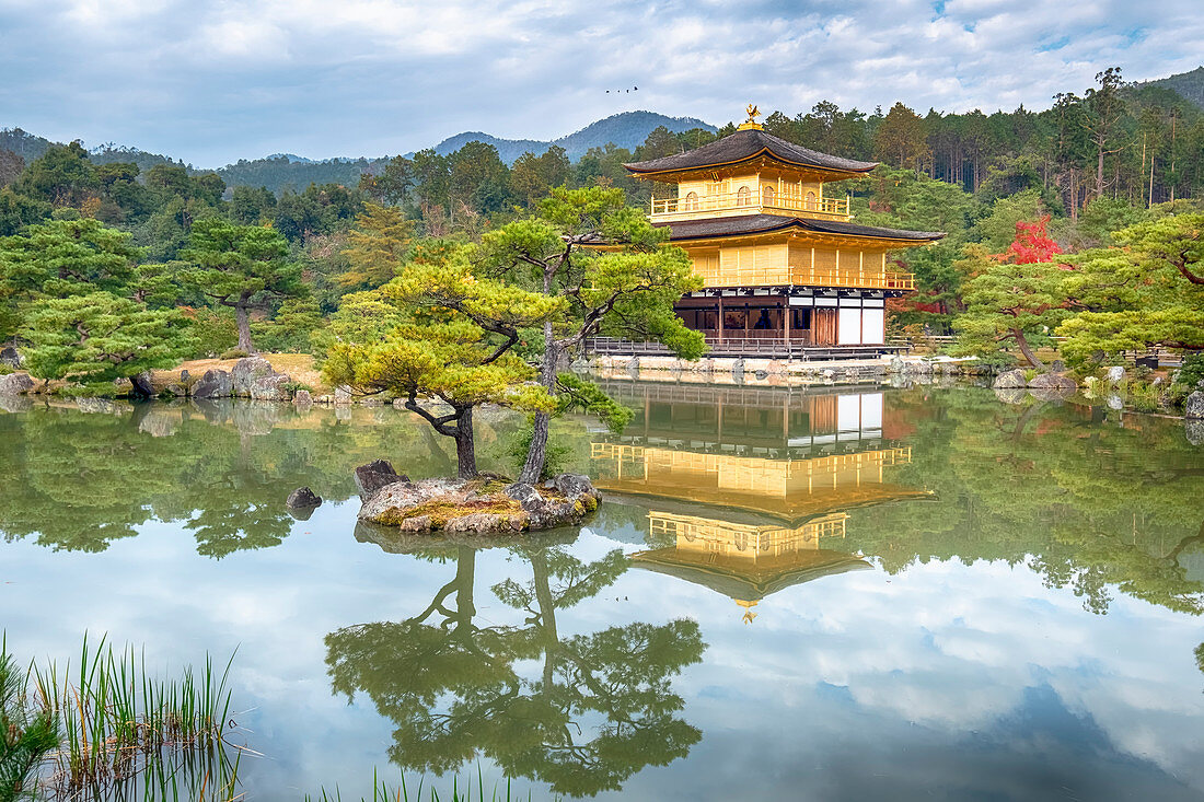 Japan, Kyoto, The Golden Pavillon