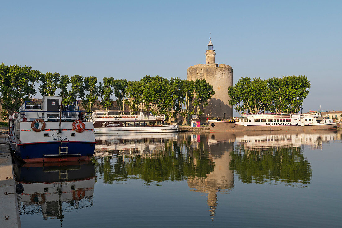 Aigues Mortes, Camargue, Provence, France, Europe. Aigues Mortes village, the tower of Constance
