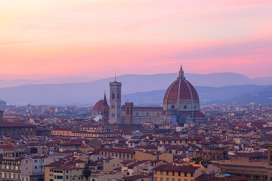 Overview of Florence Cathedral at sunset from Piazzale Michelangelo, Florence, Tuscany, Italy