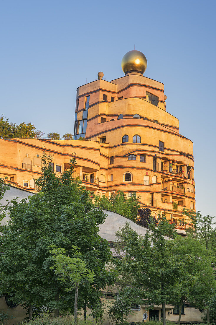 Hundertwasserhaus "Waldspirale" im Bürgerparkviertel, Darmstadt, Südhessen, Hessen