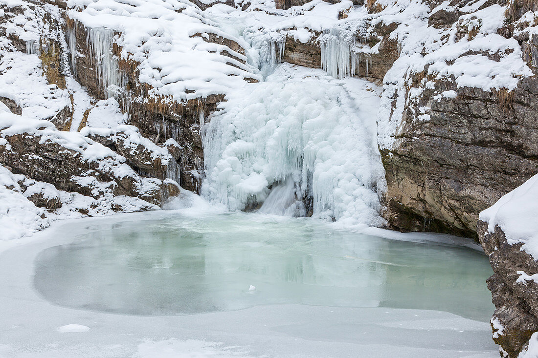 Kuhfluchtwasserfälle bei Farchant, Werdenfelser Land, Oberbayern, Bayern