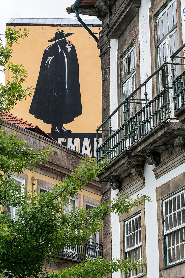 Sandeman Wandgemälde in Porto, Portugal