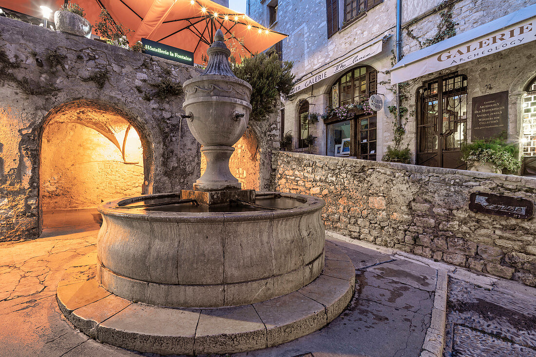 Medieval fountain of 1850 in Saint-Paul-de-Vence, Alpes-Maritimes, Provence-Alpes-Cote d'Azur, France, Europe