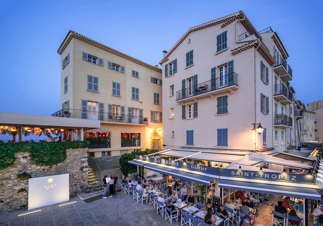 Brasserie am View Port in Saint Tropez, Côte d'Azur, Var, Frankreich