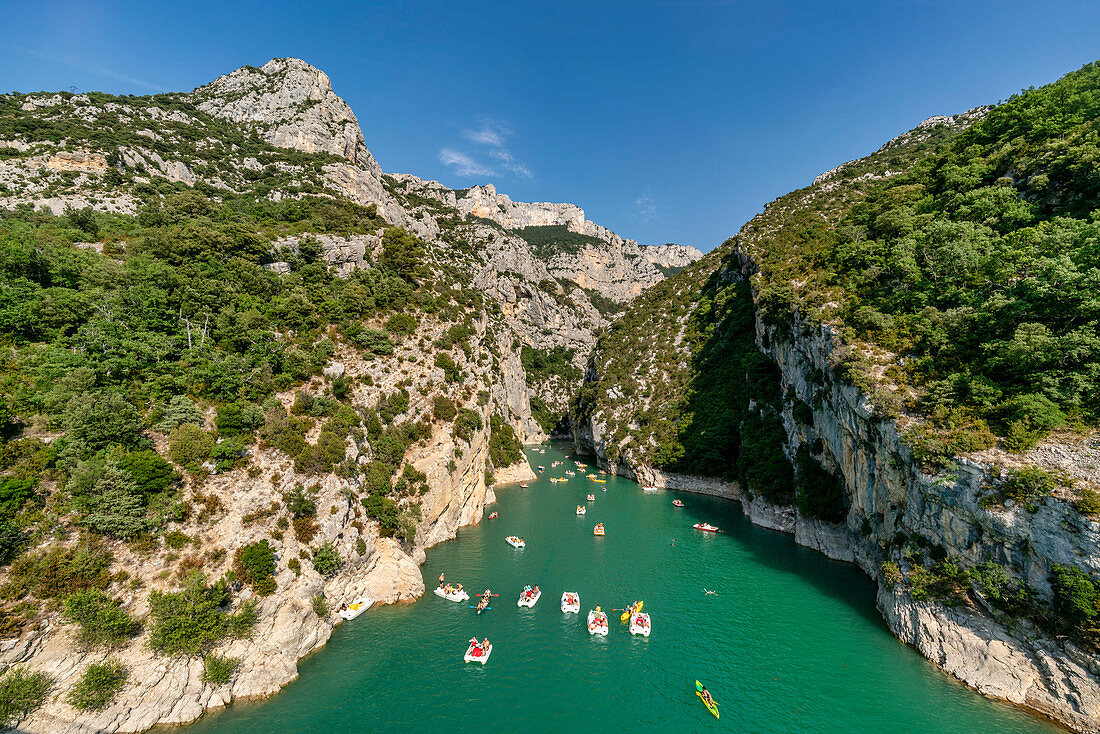 Lac de Sainte-Croix, Tretboote, Grand Canyon du Verdon, Provence, Frankreich, Europa