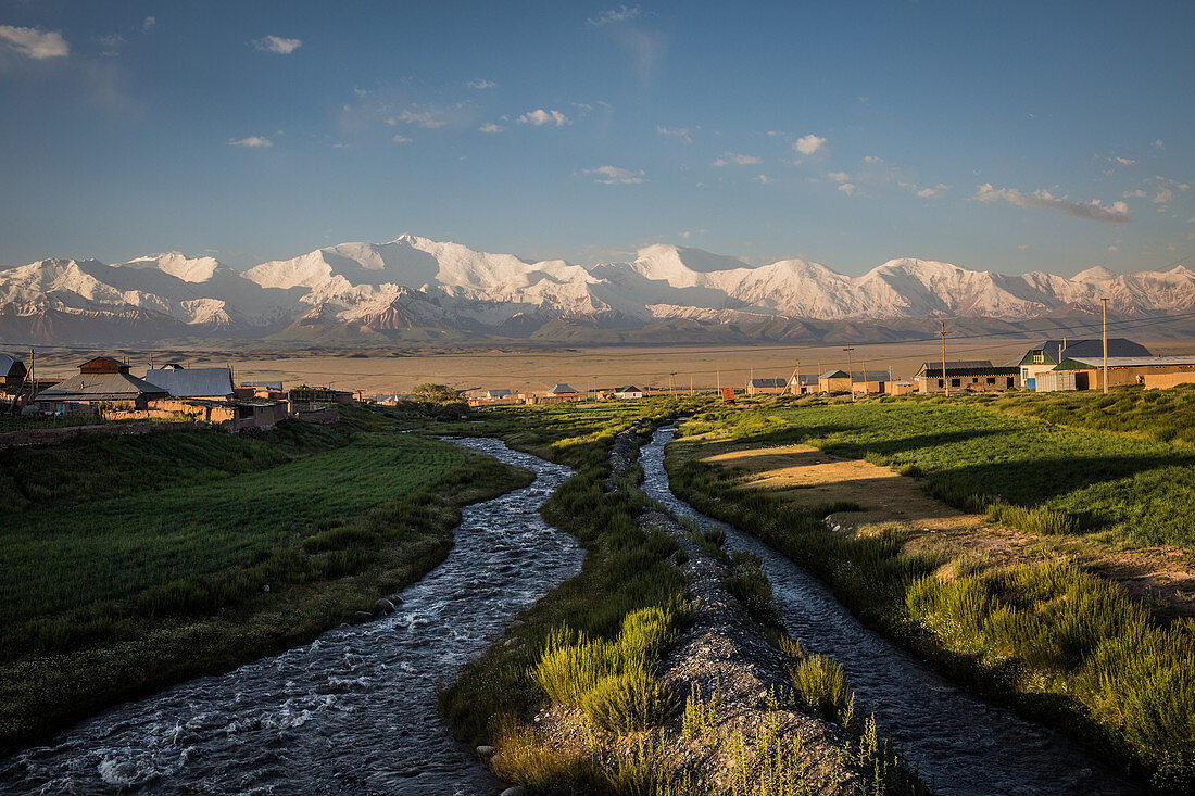 Sary Mogul und das Transalaigebirge, Kirgistan, Asien