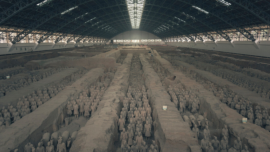 Terrakotta-Armee am Qin Terrakotta-Krieger- und Pferdemuseum in Xi'an, Provinz Shaanxi, China, Asien