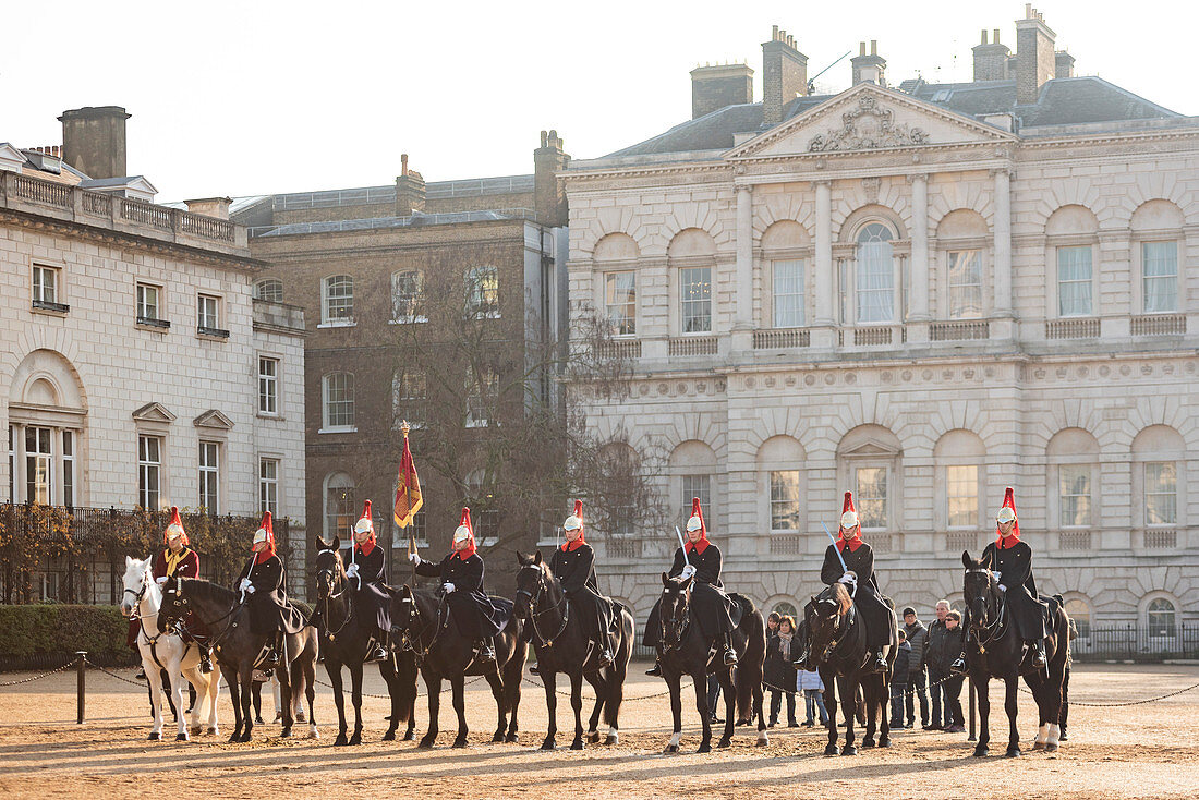 Wachablösung, Horse Guards, Westminster, London, England, Vereinigtes Königreich, Europa