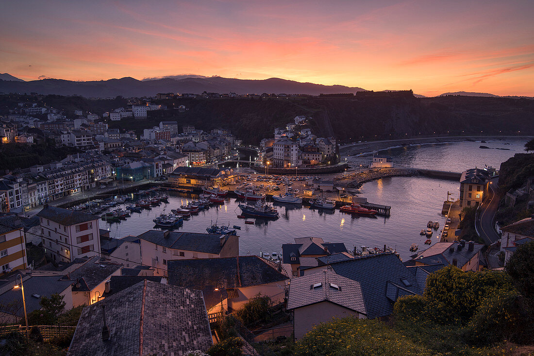 Luarca Sunset, at Cantabrian Sea, Asturias, Spain.