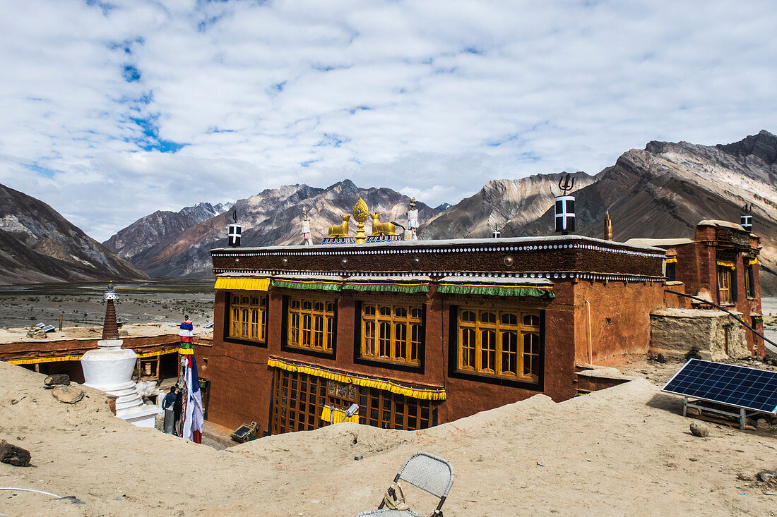 Außenseite des Rangdum-Klosters, 200 Jahre altes Gelugpa-Kloster, Region Ladakh, Jammu und Kaschmir, Indien
