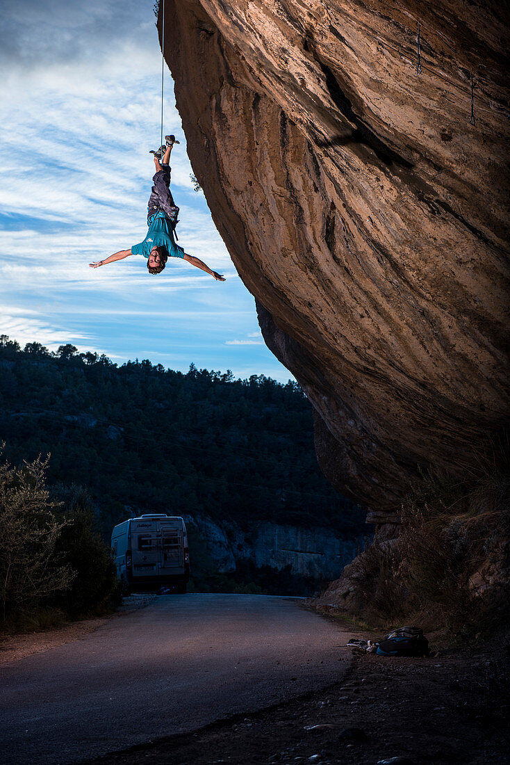 Pro climber Stefano Ghisolfi climbing First Ley, 9a+, and attempting First Round First Minute, 9b, first climbed by Chris Sharma in Margalef, Spain. At the moment Stefano is the strongest italian sport climber.