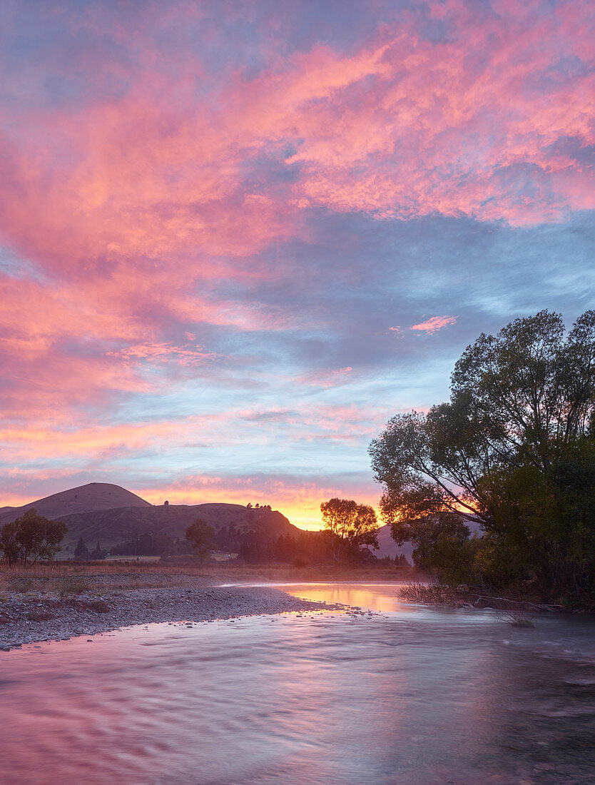 Orett River near Mossburn, Southland, South Island, New Zealand, Oceania