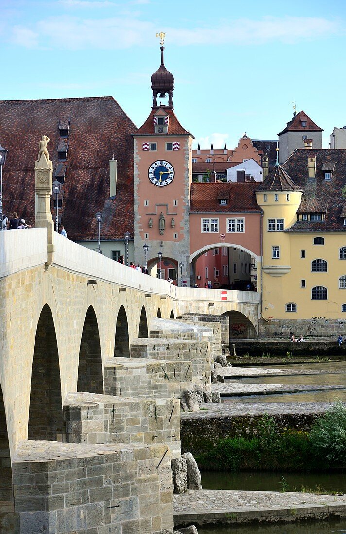 Dom und Steinerne Brücke, Regensburg, Bayern, Deutschland