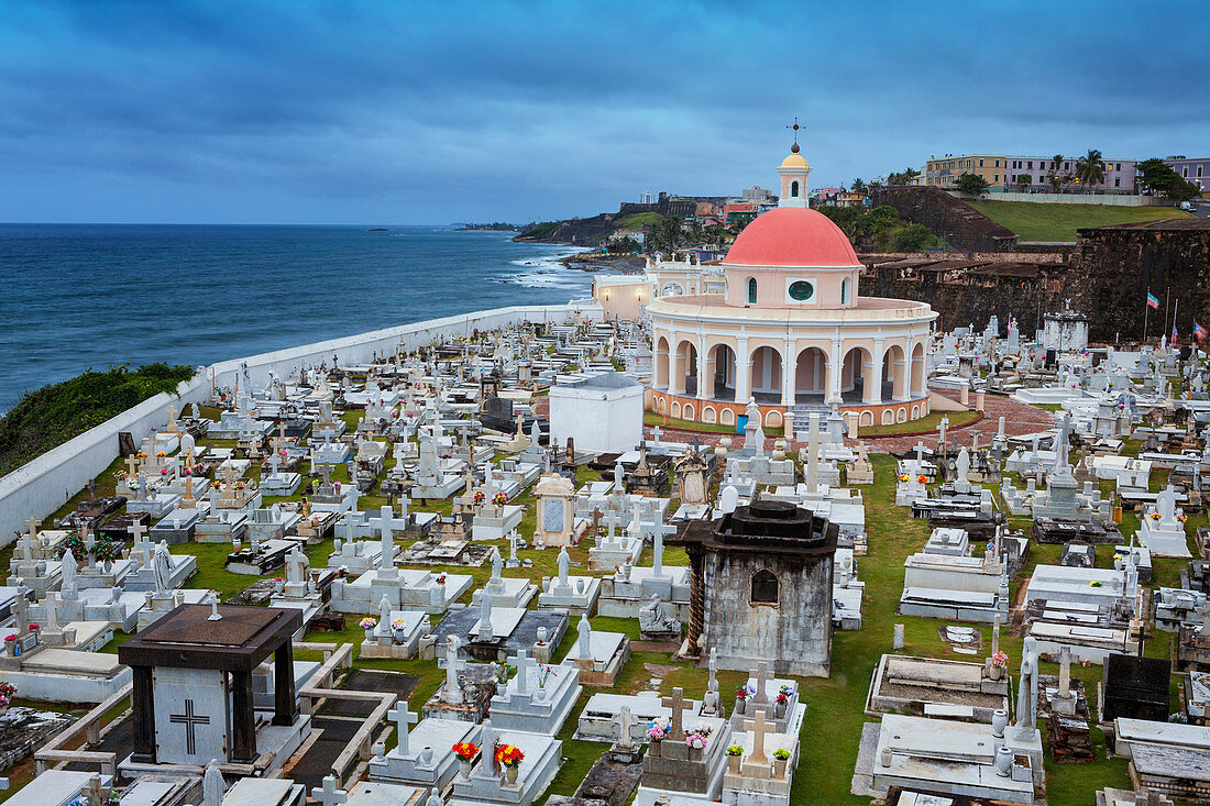 Luftaufnahme des Friedhofs in San Juan, Puerto Rico