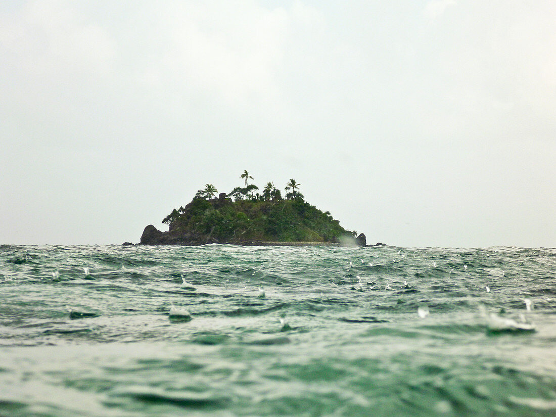 Kleine Insel im Ozean, Yasawa Inseln, Fidschi