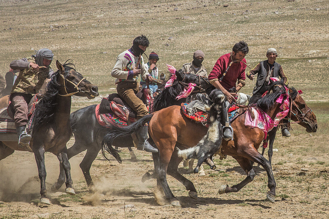 Kirgisisches Reiterspiel Buzkashi, Afghanistan, Asien