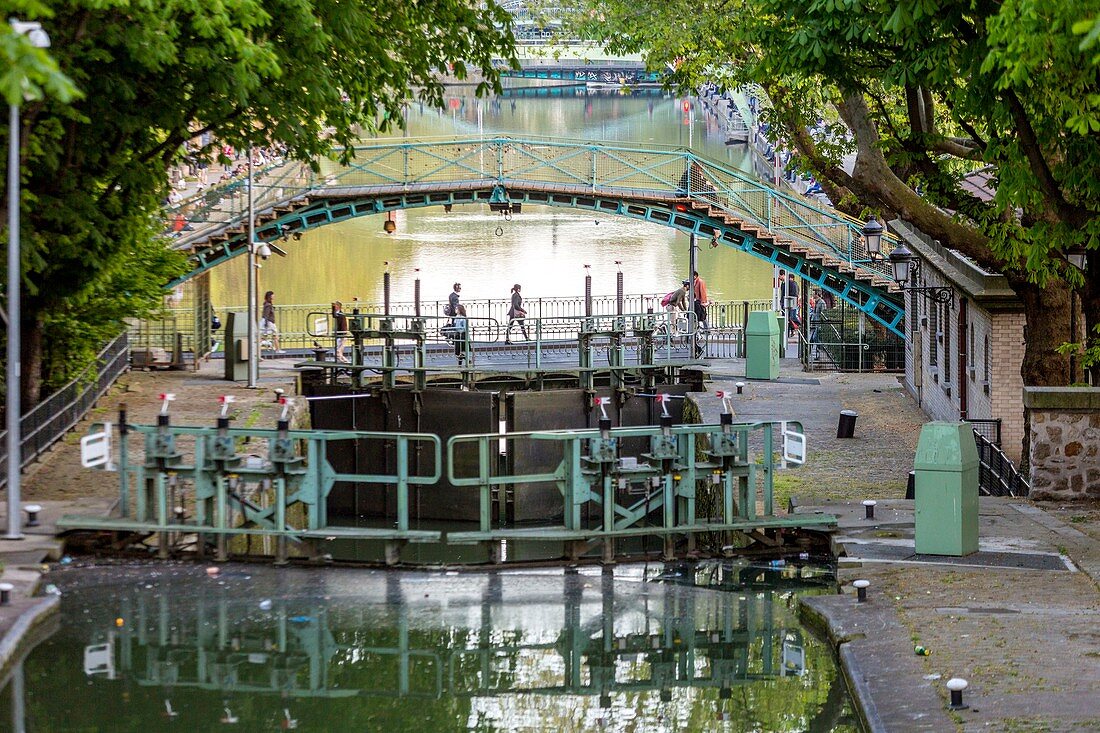 France, Paris, the Canal Saint Martin