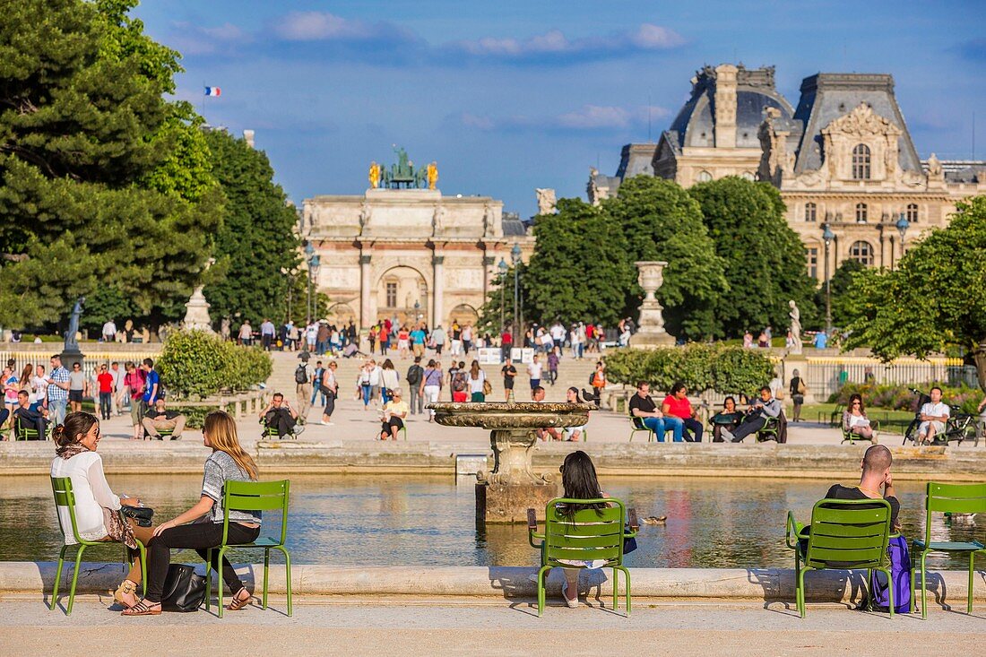 France, Paris, area listed as World Heritage by UNESCO, the Tuileries Gardens, listed as historical monuments in 1914, the large round basin