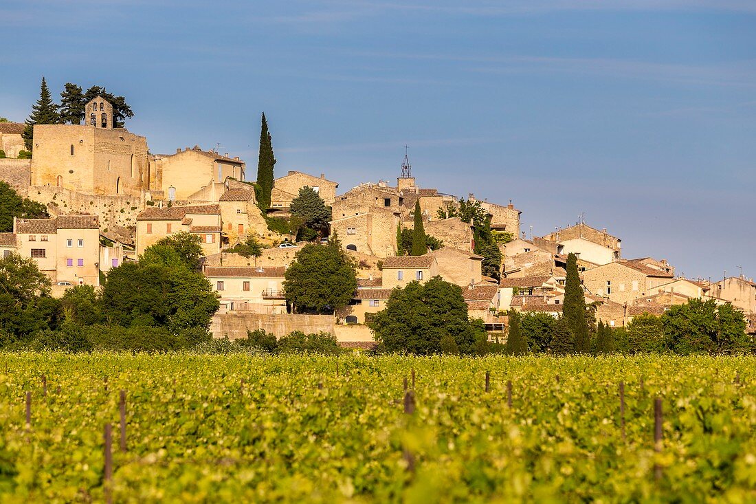 Frankreich, Vaucluse, Regionaler Naturpark des Luberon, Ansouis, ausgezeichnet mit 'Les Plus Beaux Villages de France' (Die schönsten Dörfer Frankreichs), zertifiziert als die schönsten Dörfer Frankreichs