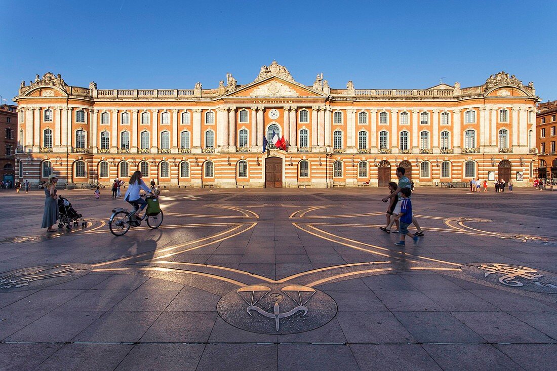 France, Haute Garonne, Toulouse, Capitole square, town hall and Occitan Cross