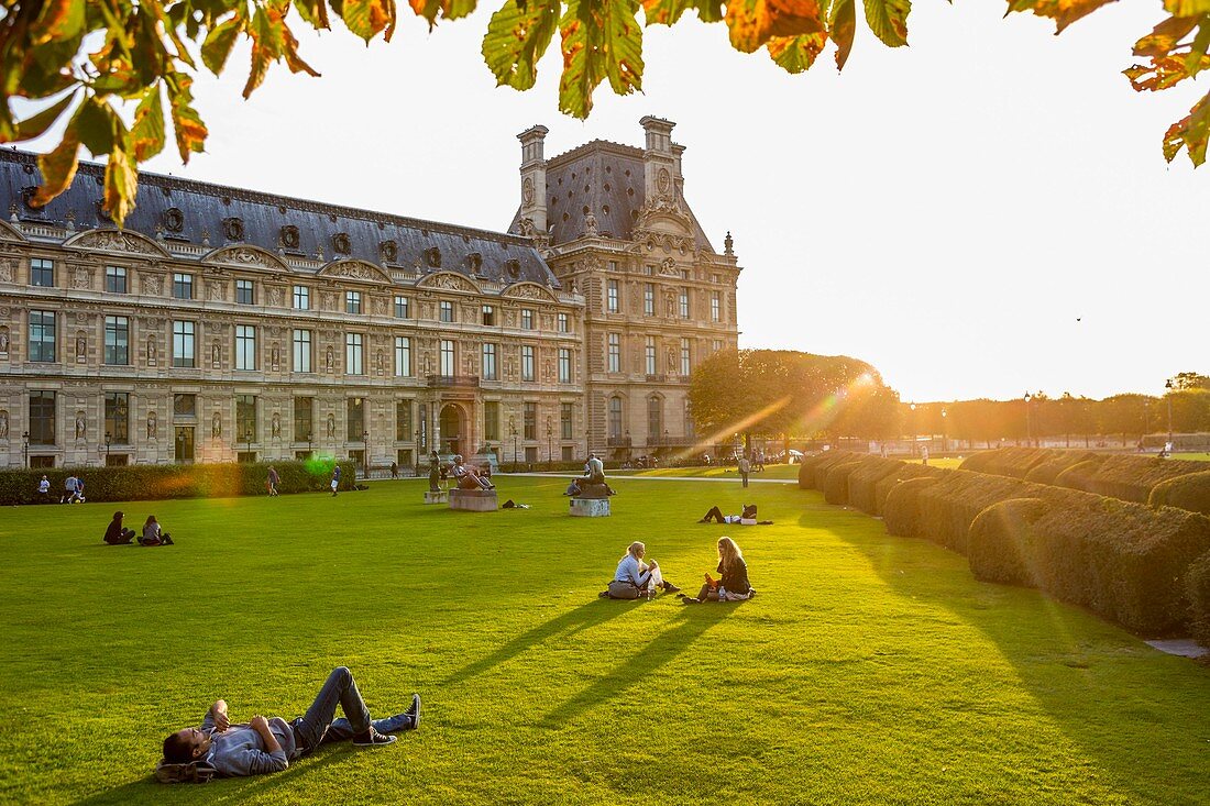 Frankreich, Paris, UNESCO-Weltkulturerbe, im Hintergrund die Gärten des Karussells und des Louvre