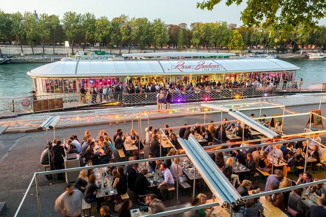 France, Paris, area listed as World Heritage by UNESCO, the new Berges the Quai d'Orsay with Rosa Bonheur houseboat on the Seine