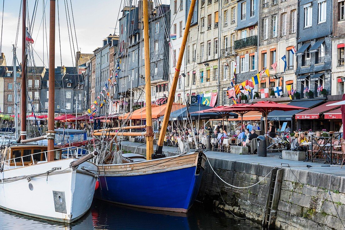 France, Calvados, Pays d'Auge, Honfleur and its picturesque harbour, Old Basin and the Quai Sainte Catherine