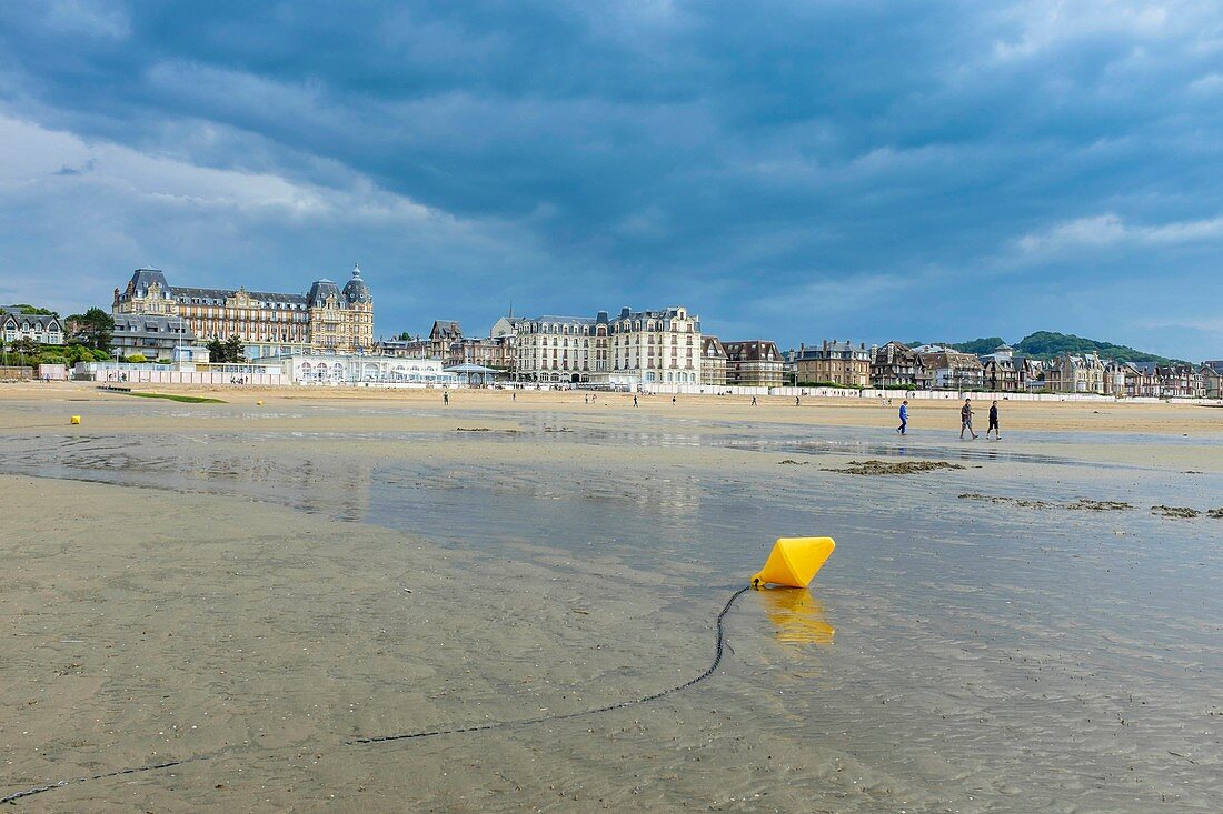 Frankreich, Calvados, Pays d'Auge, Houlgate, vor dem Sturm